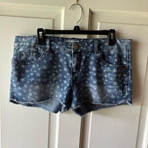 SO Blue Jean Shorts with Distressed Hem